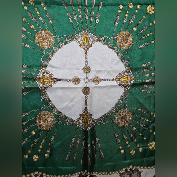 Vintage Wearable Art Military Knights Key 80s Scarf Wrap - Picture 4 of 6